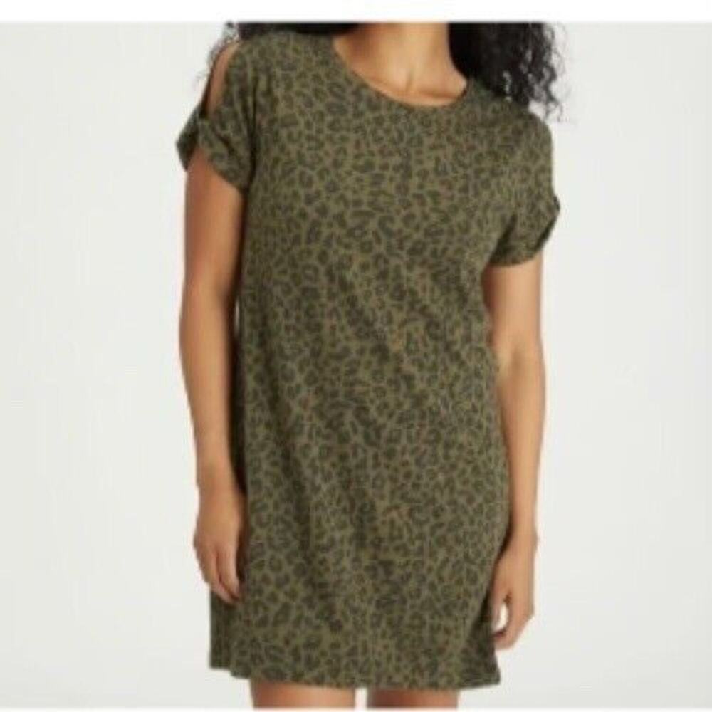 Sanctuary Dress Small So Twisted Green T Shirt Cheetah Print